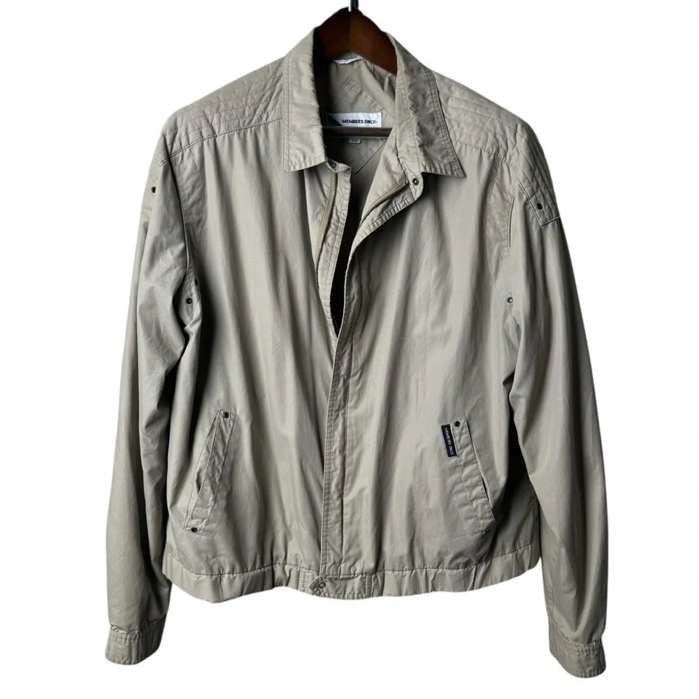 Vintage Members Only Size 46 Khaki Windbreaker Zip Up Jacket 80s Sportswear